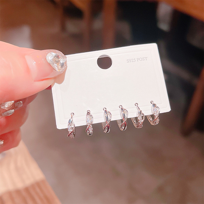 2024新品光面几何圆形锆石圈圈耳扣 ins风简约百搭时尚耳钉环饰品产品图