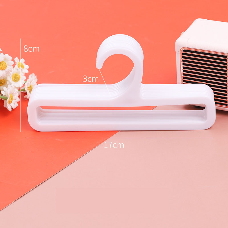 Plastic scarf rack, transparent silk scarf rack, supermarket tie rack, towel rack manufacturer wholesale, shopping mall tie rack Application Scenario