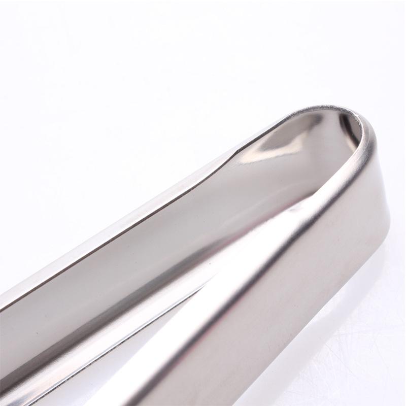 Wholesale of 08mm semi-round double-toothed food tongs, stainless steel barbecue tongs, bread tongs, steak tongs and kitchen small tools Application Scenario