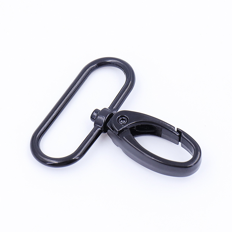 Factory direct supply of 38mm inner diameter electrophoretic black zinc alloy hook, bag hardware webbing, lanyder, round tail spring hook and buckle Application Scenario