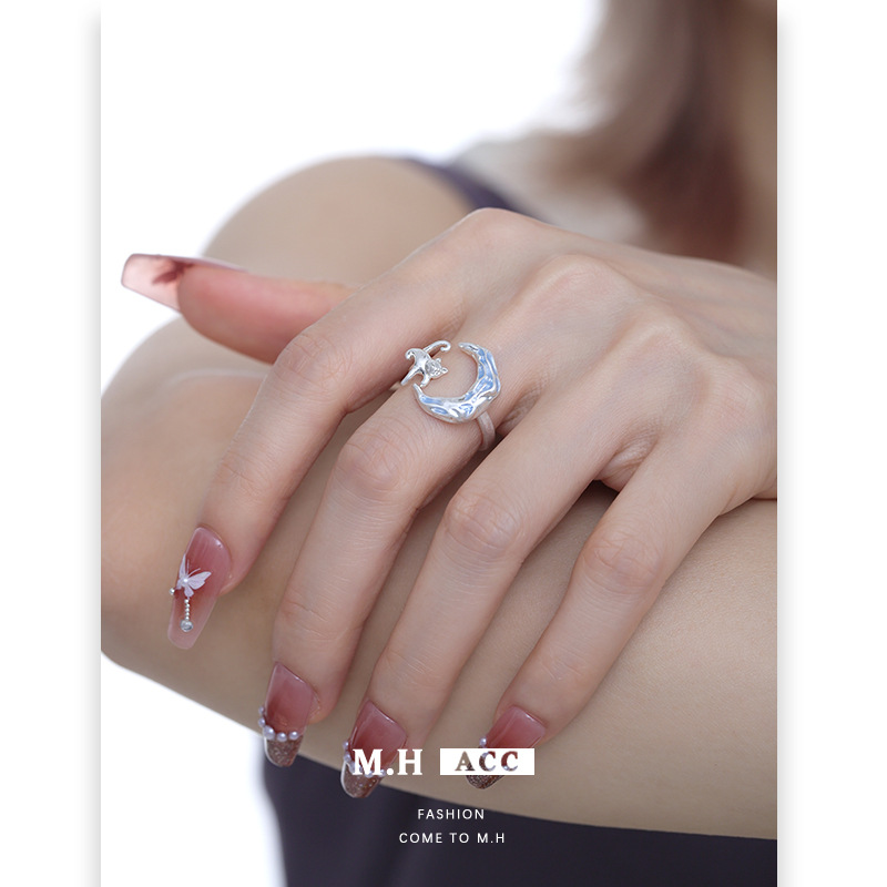 Moonlit Night Star Cat Ring Women's niche design, versatile for commuting, high-end index finger ring, sweet and cool original personality ring details Picture