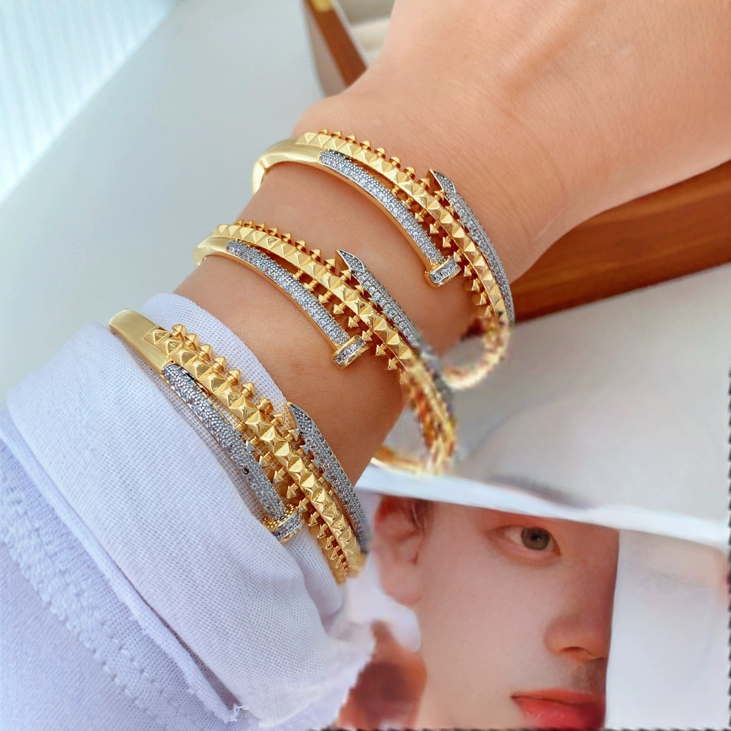 New diamond-shaped micro-inlaid zircon nail bracelet ring set, simple style copper gold-plated women's jewelry wholesale