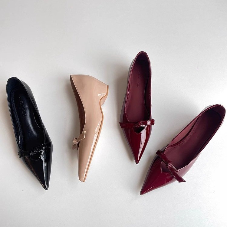 The 2025 new model of the girl's heart knot, with a 5-centimeter inner height increase, pointed V-shaped evening style, elegant toe seam, sweet and elegant single shoe Specification image
