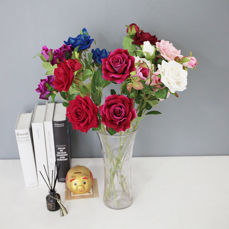 仿真多头绒布红色玫瑰花拍摄道具假花家居装饰布置仿真花摆件批发产品图