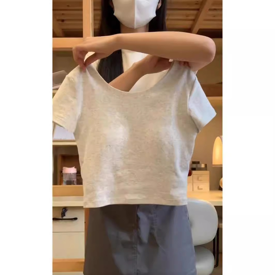 纯色辣妹正肩短袖T恤女夏季镂空美背带胸垫打底小衫短款上衣白底实物图