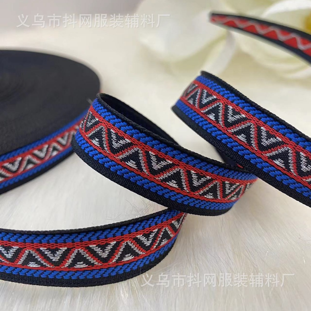Wavy striped diamond-shaped multi-style ethnic jacquard embroidery webbing, performance costume accessories, gift box packaging tape Specification image