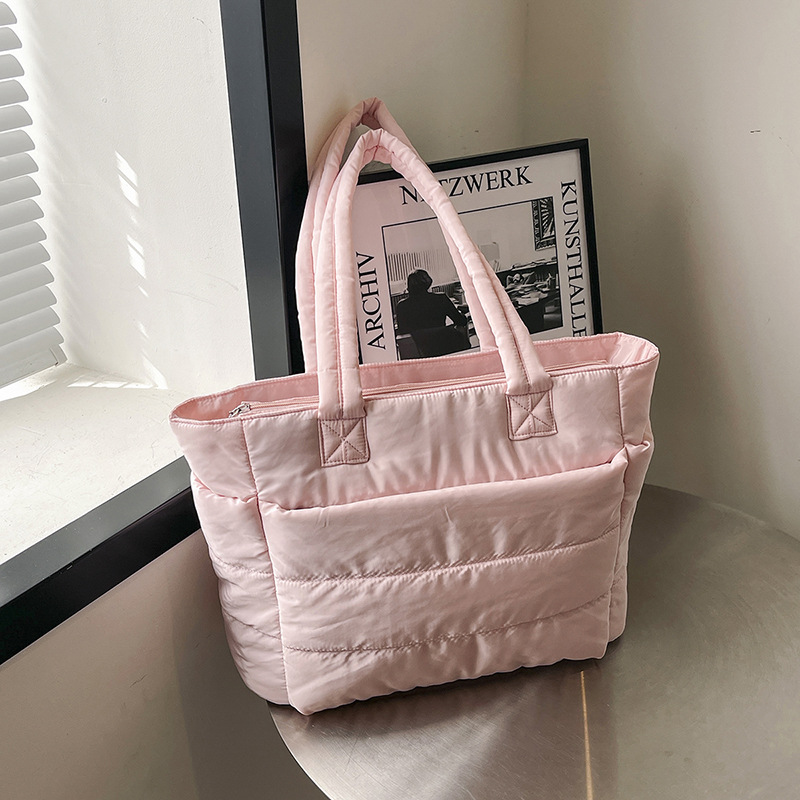 New simple tote bag for foreign trade, large-capacity commuter handbag for women, lightweight nylon fabric, single-shoulder bag for college students