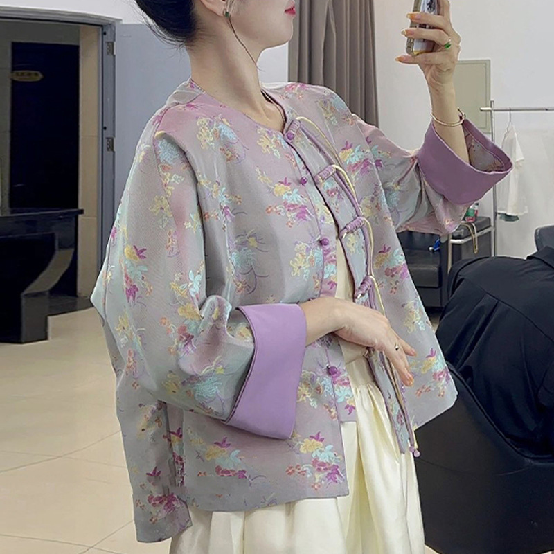 女式毛呢外套实物图
