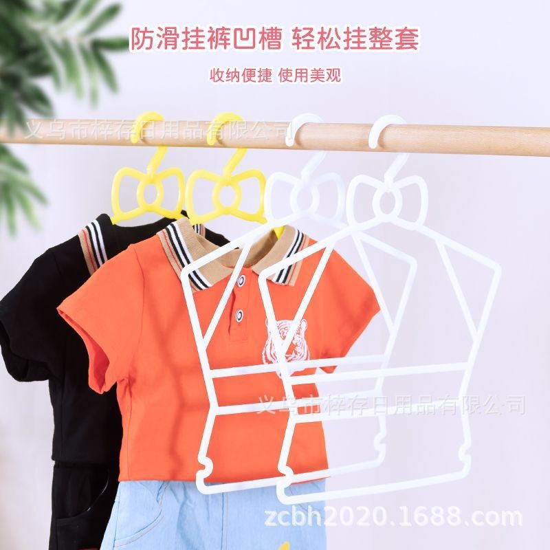 Children's clothing store, kids' clothes hangers, children's one-piece clothes hangers, set clothing stores, clothes hangers, clothes racks, street stalls, swimming suits