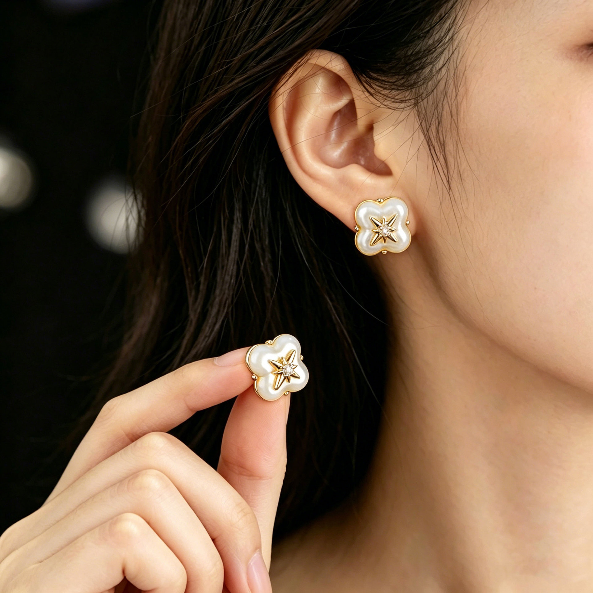 Light luxury and high-end feel, mother-of-pearl eight-pointed star four-leaf clover ear studs, copper alloy, real gold electroplated, s925 silver needle, versatile earrings