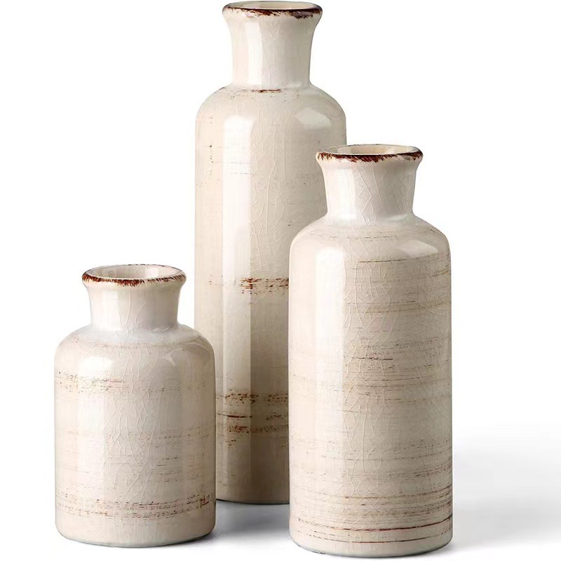 European-style ceramic vases, decorative items, home roses, gilded vases, living room decoration vases, ceramic vases Application Scenario