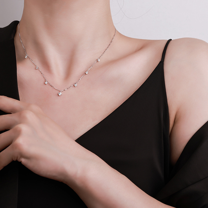S925 ins风时尚闪耀纯银莫桑钻女新款爆款轻奢小众复古高级感项链
