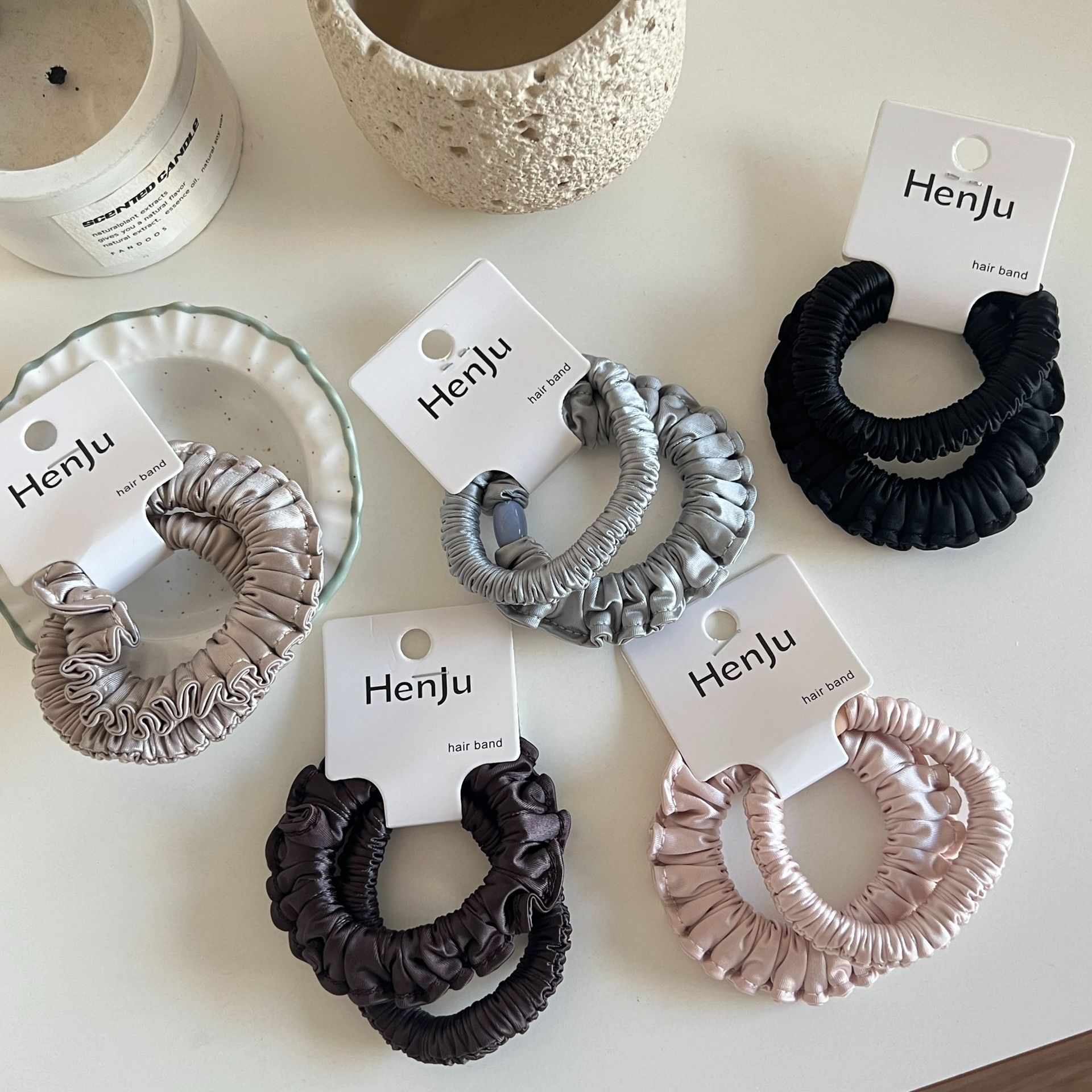 新款粉色缎面褶皱圆珠发圈柔软不伤发头绳发饰女扎发卡装橡皮筋