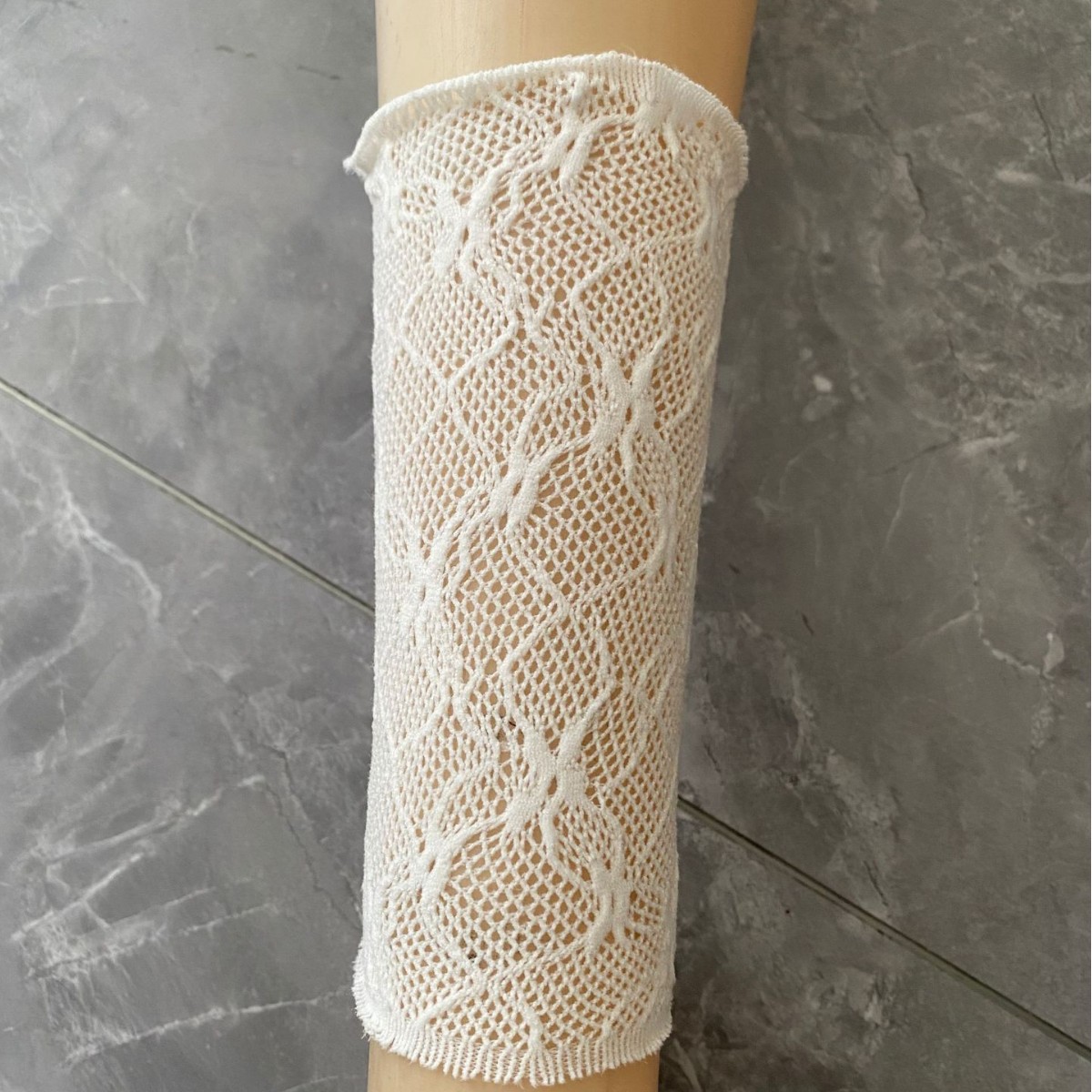 Changxin offers a wide range of wig and wig products for export to Europe and America, including head covers and palm socks Specification image