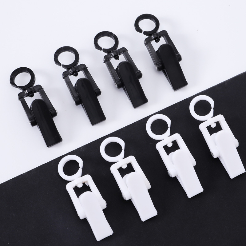 Rotating plastic hook storage clips, curtain clips, towel clips, shoe clips, hat storage small clips Application Scenario