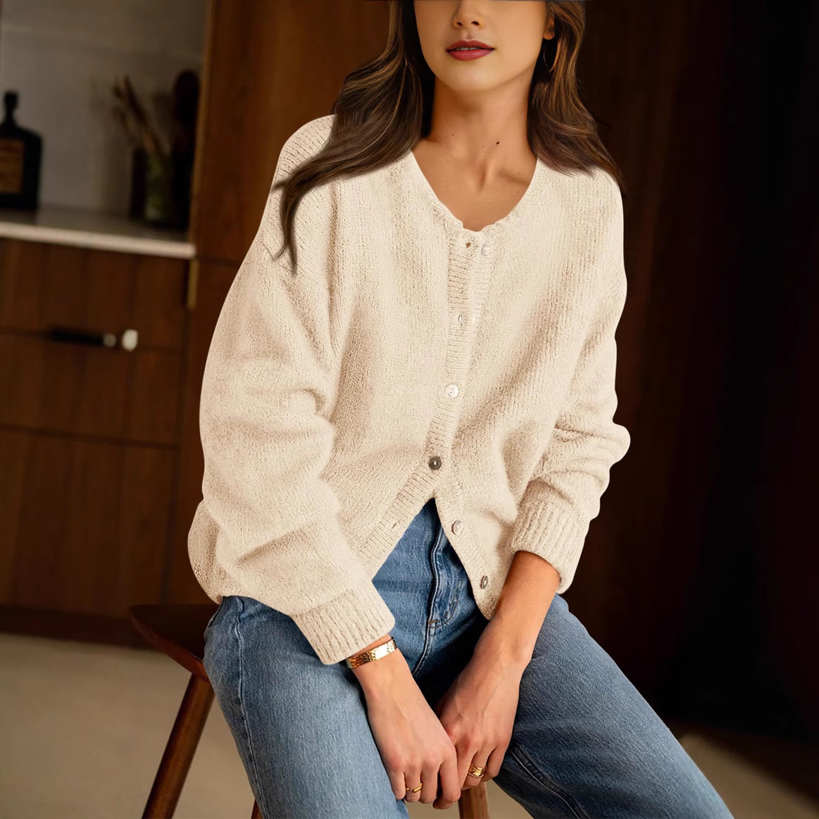 European and American cross-border 2025 autumn/winter collection long-sleeved round-neck button-down women's sweater, cardigan with cardigan opening and thick stick knit, fashionable Application Scenario