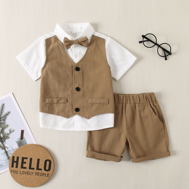 Back-to-school season boys' Korean-style small suits, summer new children's short-sleeved shirts, fake vests, graduation gowns, children's sets Application Scenario