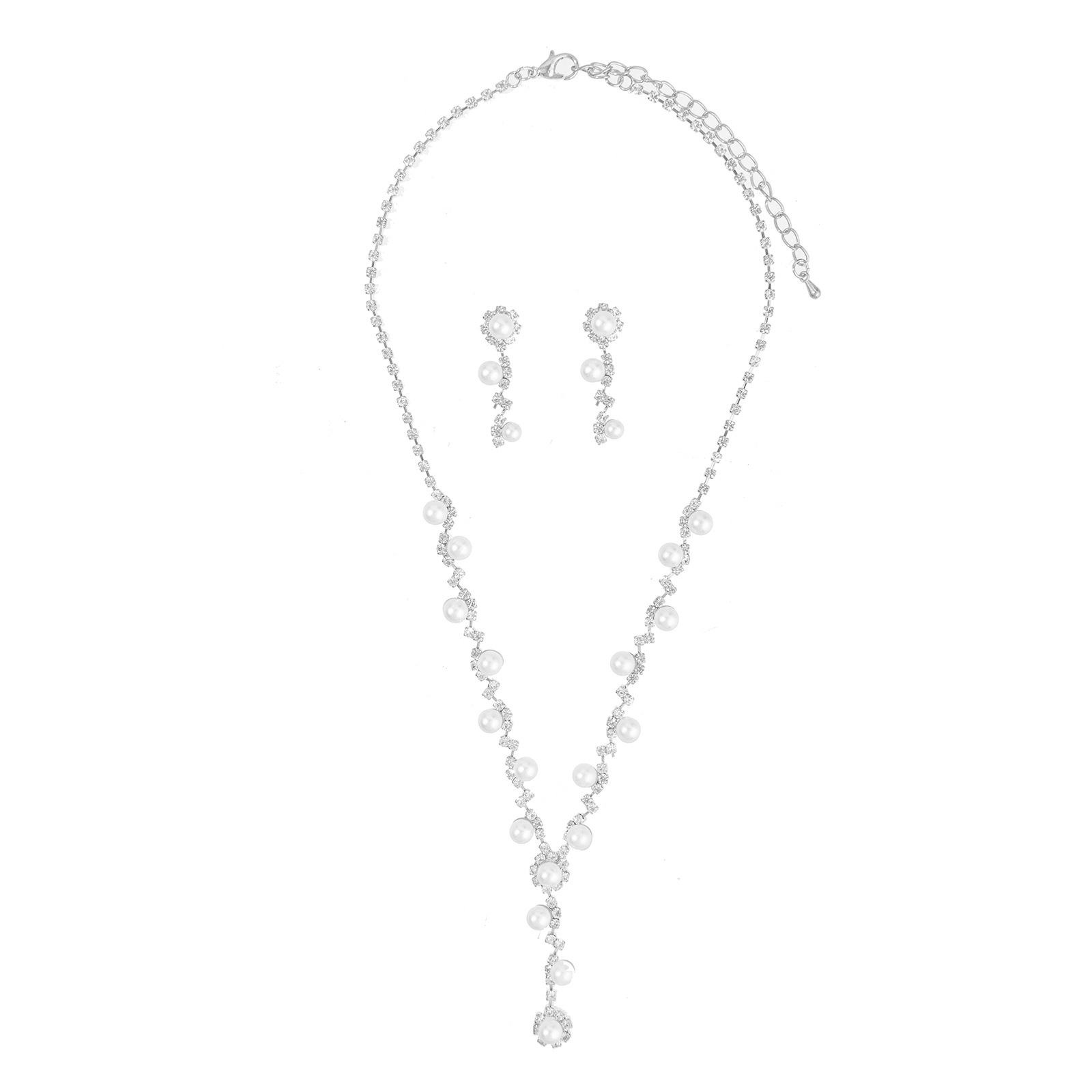 A two-piece set of V-shaped pearl necklace and earrings for brides' wedding accessories is a cross-border bestseller. Wholesale of luxurious and elegant water diamond chain Item Picture