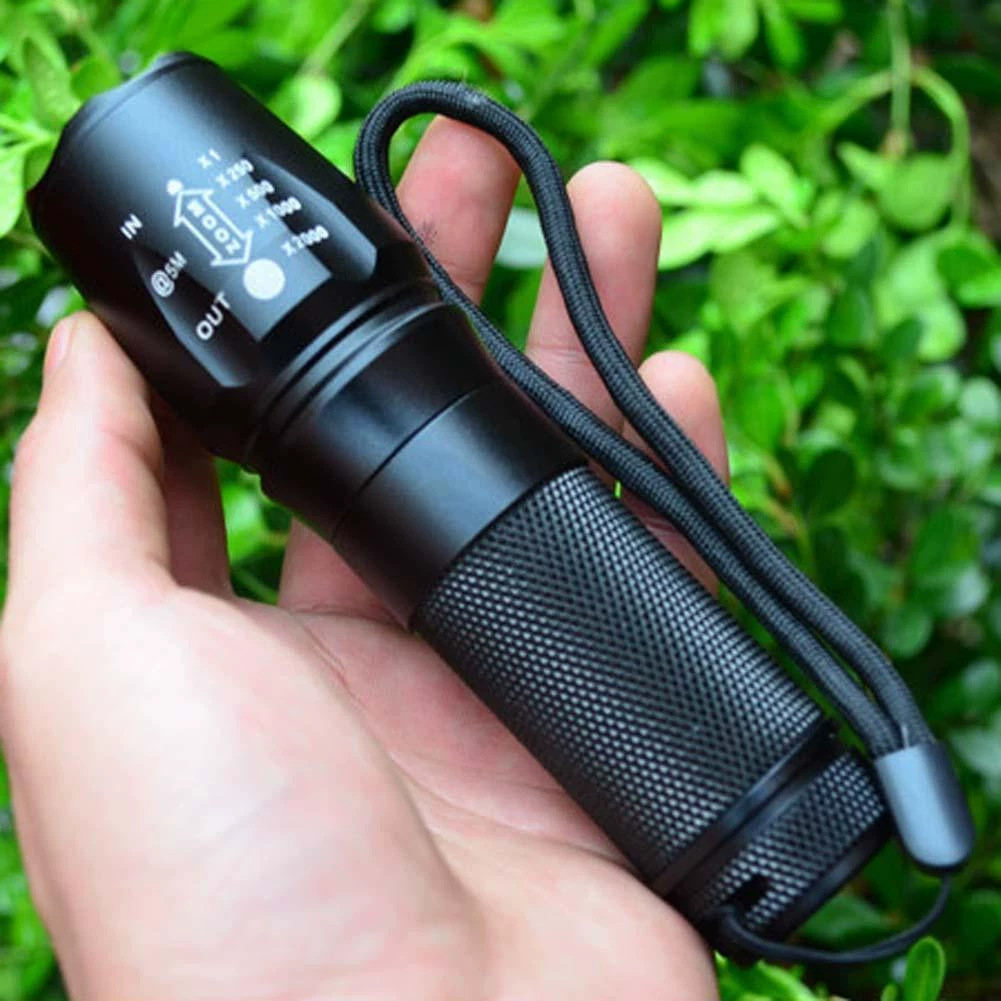 L2 telescopic zoom high-intensity flashlight LEDT6 wick telescopic focusing long-range set 878 rechargeable flashlight