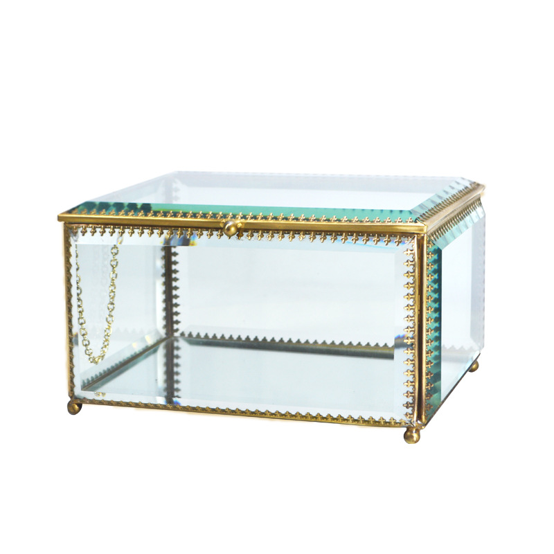Customized edge-ground glass jewelry boxes, crystal glass accessory boxes and various glass handicrafts from the original manufacturer Item Picture