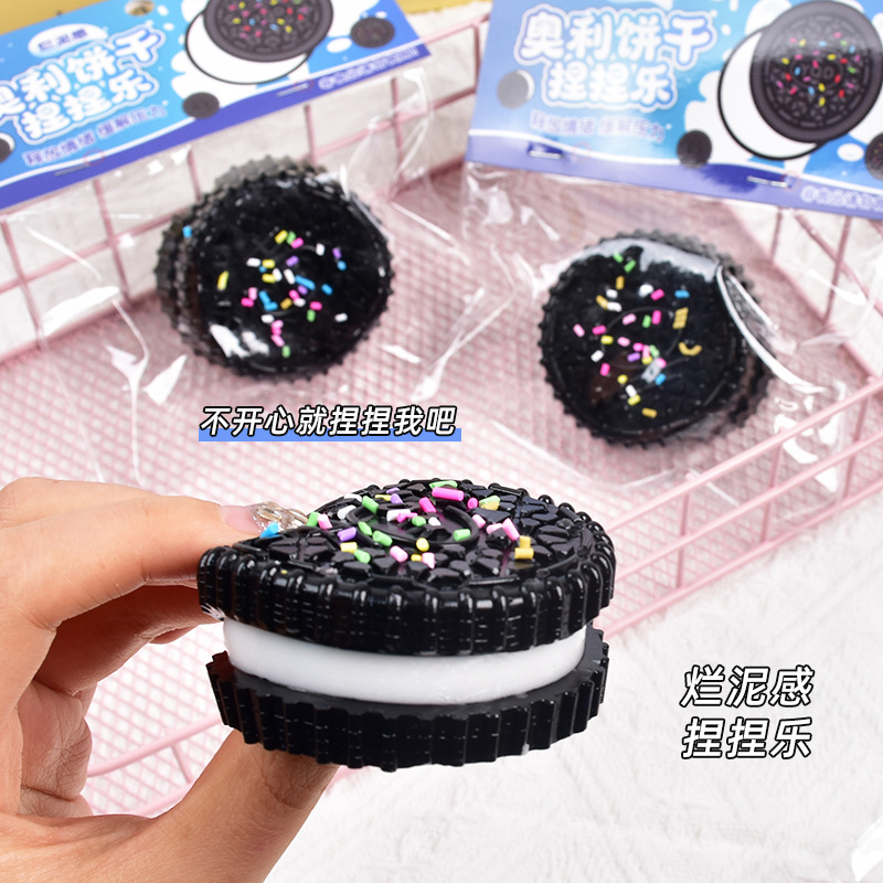 Wholesale of popular Oreo cookies, Kneading Fun simulation food play sandwich cookies, Kneading super soft and wet stress-relieving toys Specification image