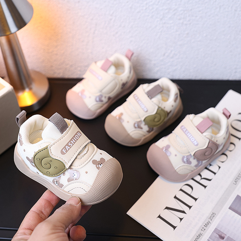 婴幼儿软底学步鞋春秋男女宝宝透气运动鞋小童网面关键鞋一件代发