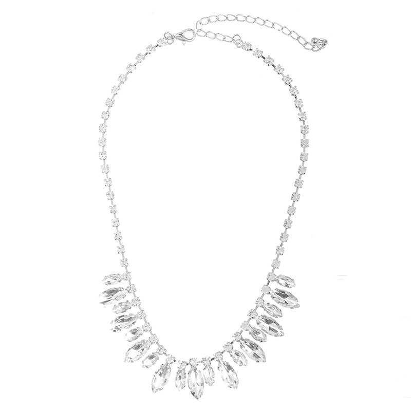 Wholesale of cross-border European and American fashion single-layer rhinestone tassel necklaces that are versatile for daily use, personalized and luxurious with diamonds