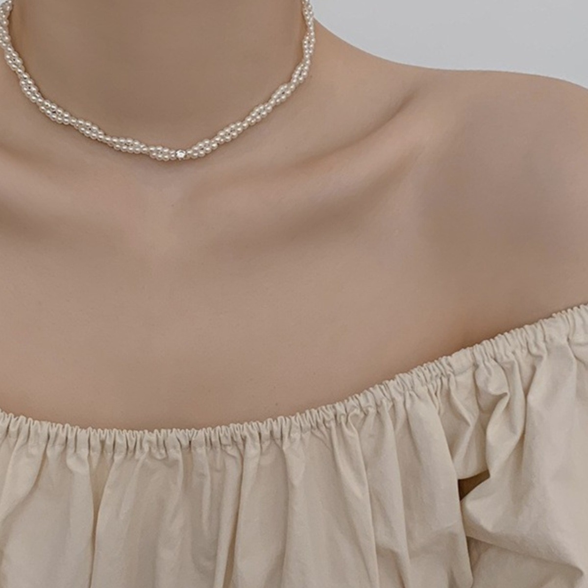 Double-layer pearl necklace for women, 2024 new style Shijia pearl new light luxury design choker collarbone chain Specification image