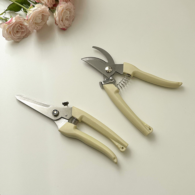 Florist recommends garden scissors, branch shears, flower shears, hardware scissors, pruning tools, garden household fresh flower arrangement tools