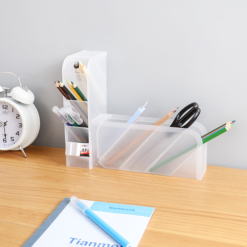 Slanting pen holder, four-compartment transparent pen holder, InS-style stationery and cosmetics storage box, shelf, makeup brush cylinder Application Scenario