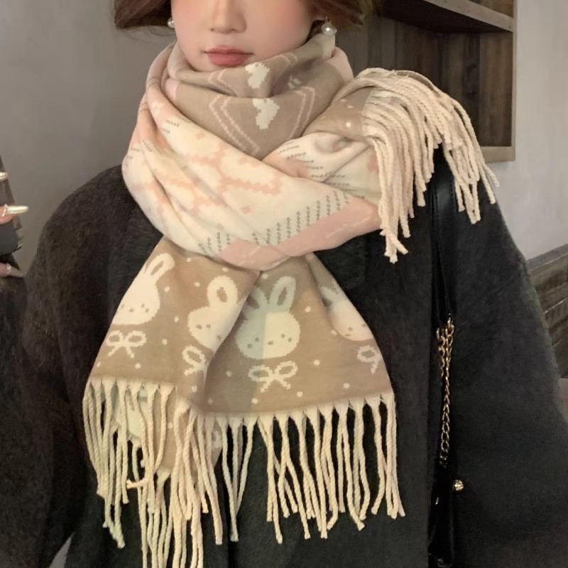 The new double-sided cartoon little rabbit scarf with tassels is super soft, cute and fresh. It's a winter scarf for students to keep warm Application Scenario