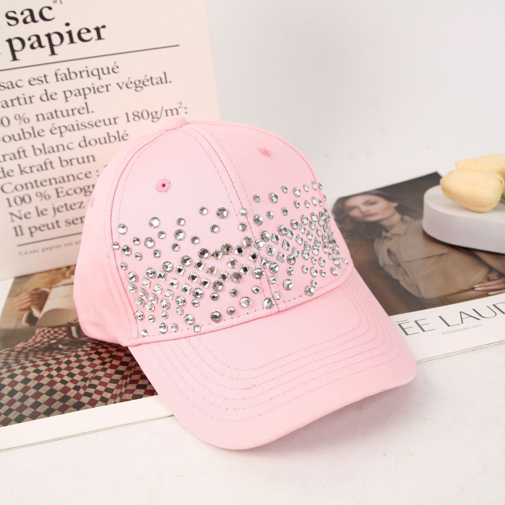 A new Korean-style rhinestone baseball cap that is versatile for both men and women Application Scenario