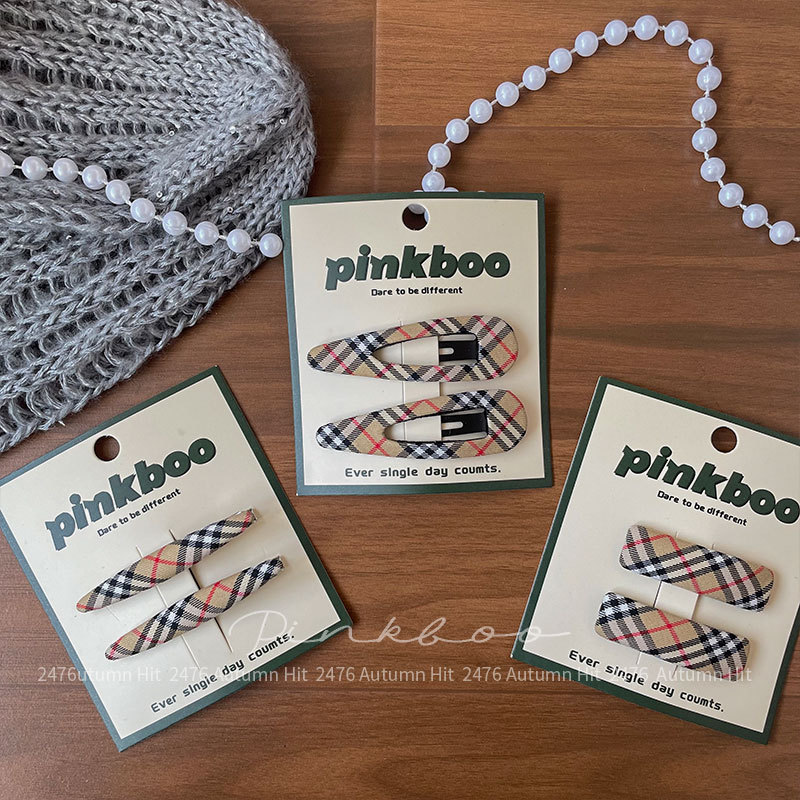 New Korean autumn geometric checkered hair clip, handcrafted fabric, children's side fringed bangs clip, girl's hair accessory pinkboo retro British checkered hair clip set, fabric style, autumn and winter commuting fashion quality Specification image