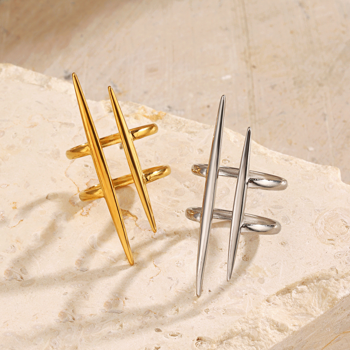 Wholesale of titanium steel line rings with a unique and trendy design sense in Europe and America, and stainless steel gold-plated rings with a hip-hop personality Specification image