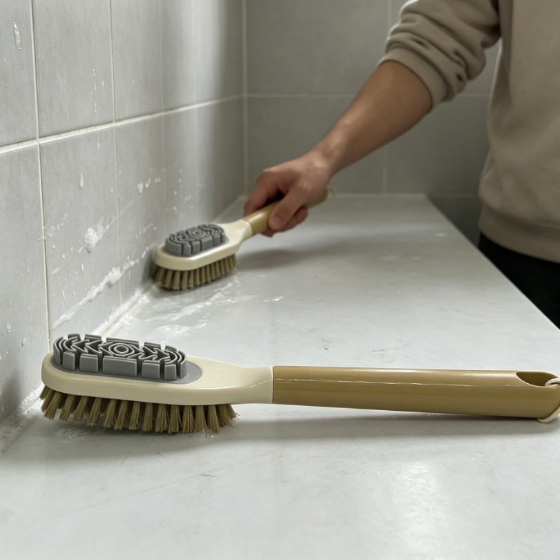 Long-handled cleaning brush shoe brush Special brush Shoe gap brush Soft and hard moderate cleaning brush Long-handled brush Application Scenario