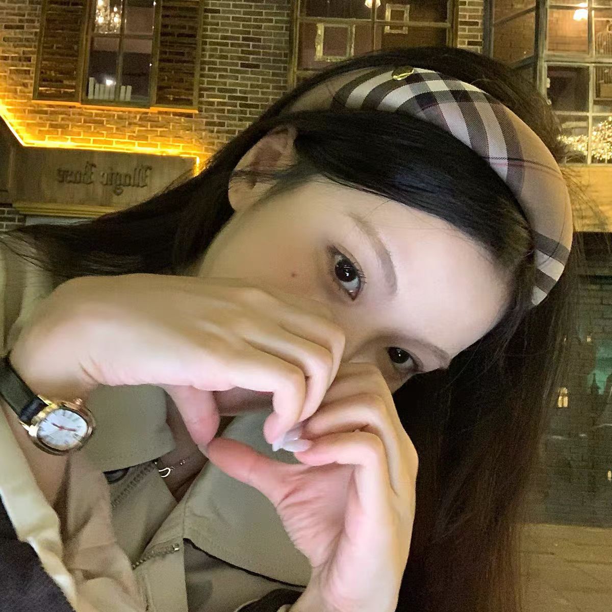 Classic khaki check hair band, retro British headband, high-end pressure-sensitive hair clip, high top of the head sponge hair accessory