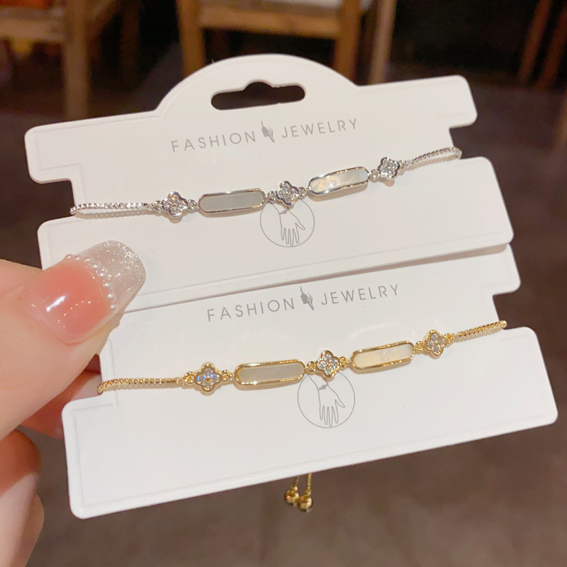 Estilo coreano temperamento moda simple cuadrado geométrico ajustable pulsera delicada luz lujo diseño de nicho decoración de la mano al por mayor