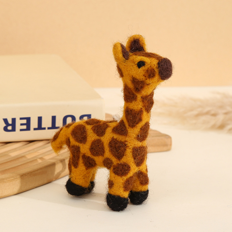 韩系羊毛毡挂件长颈鹿立体玩偶挂饰创意包包挂饰拉通科可爱挂件