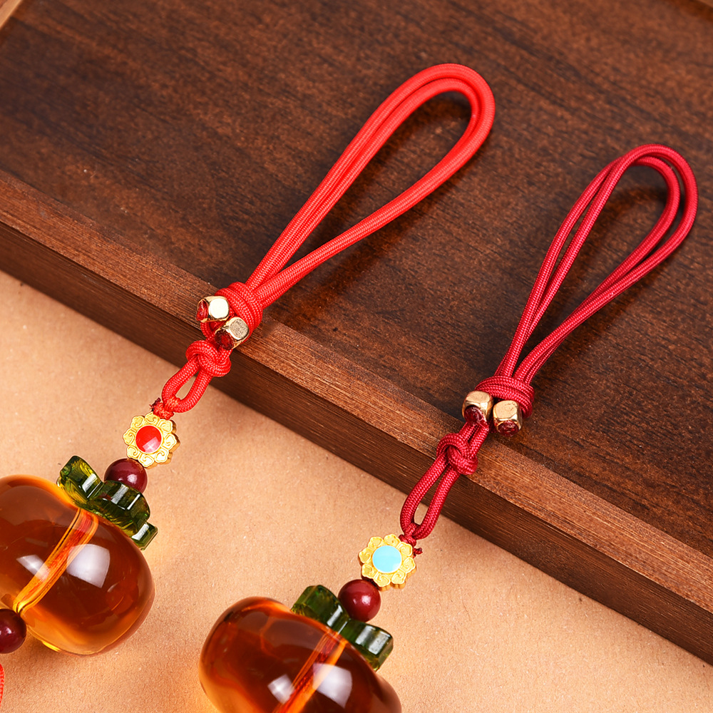 Crystal Persimmon Wish Pendant Car decoration Creative persimmon car Safety Flow Su rearview mirror small decoration manufacturer Application Scenario