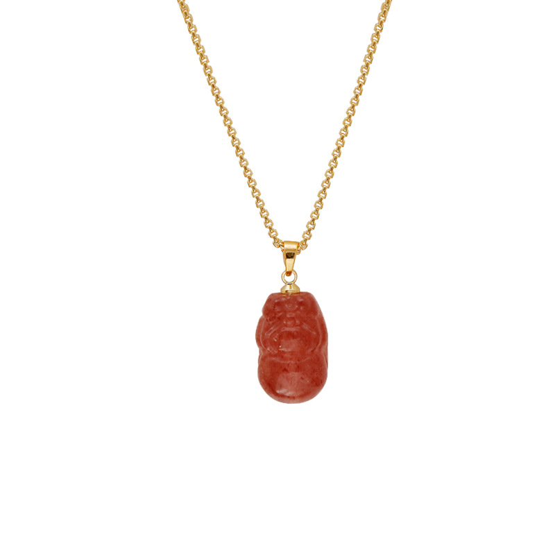 Hyacinth pink strawberry crystal stone pink PI Xiu pendant necklace for women 2025 Douyin Hit small money-bringing necklace collarbone chain accessory Item Picture