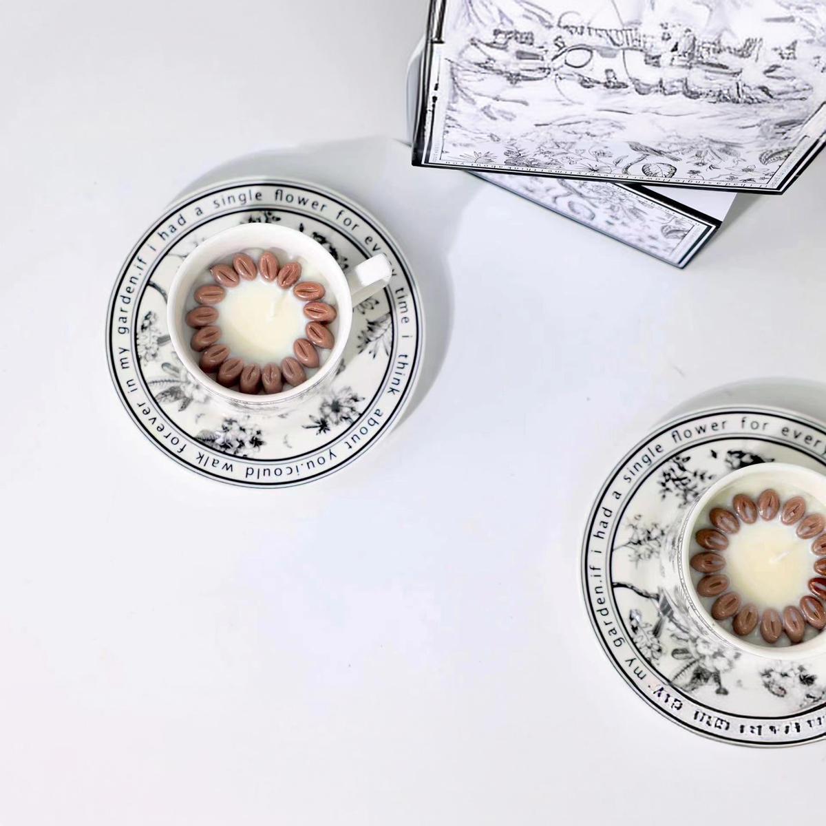 Aromatherapy candles, niche French retro cups, floral afternoon tea, coffee cups and plates, as gifts and souvenirs