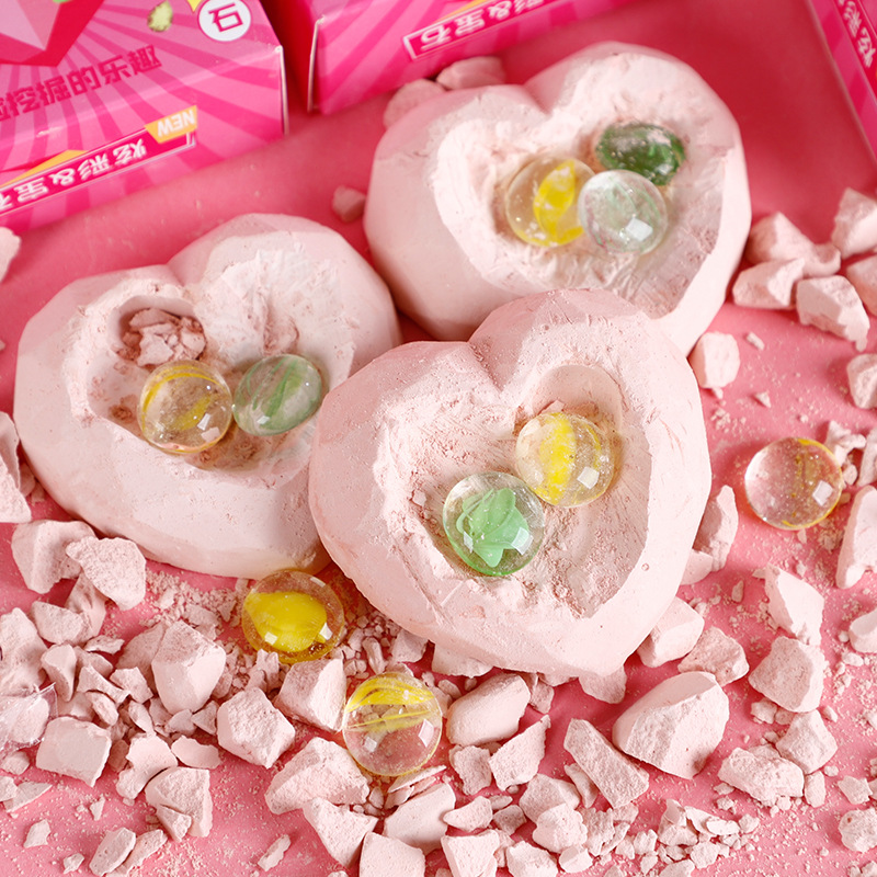 考古爱心宝石儿童手工DIY挖掘化石玩具女孩爱心宝石盲盒寻宝宝藏