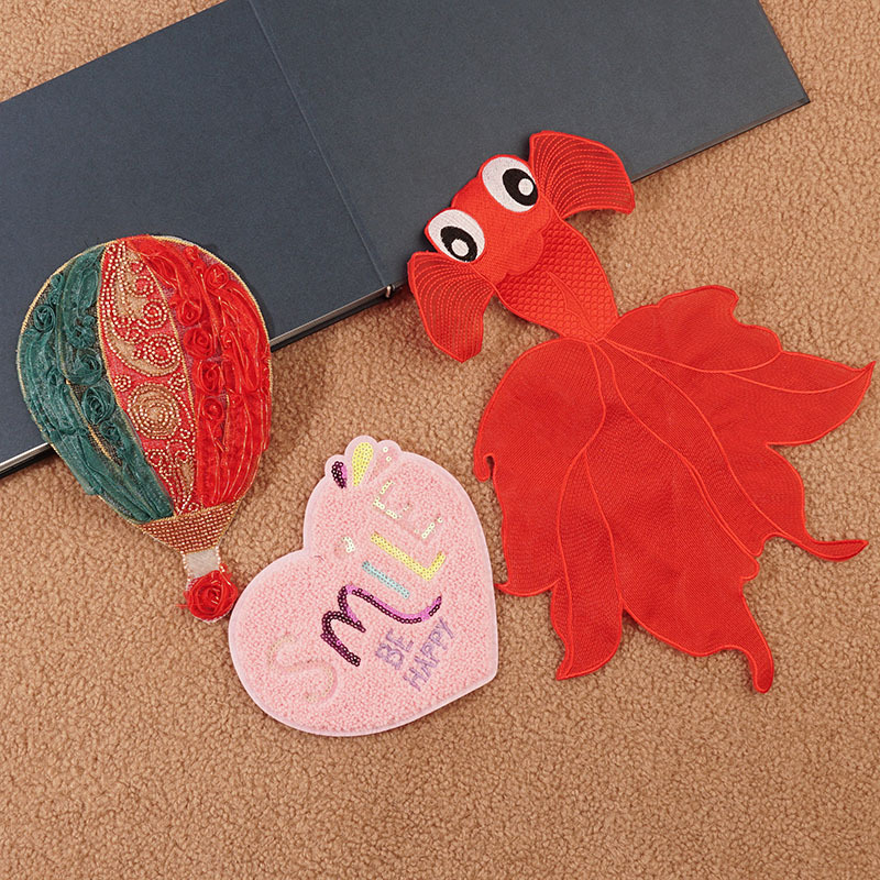 金鱼热气球时尚珠子绣电脑绣花特种绣重工刺绣布贴大号衣服补丁贴