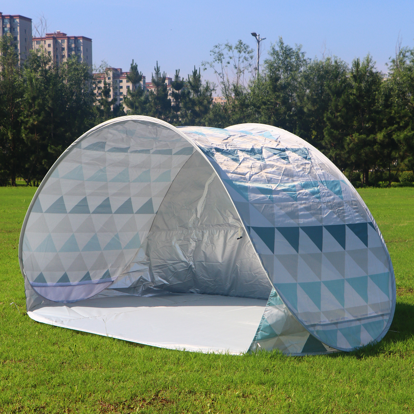 Popular outdoor camping folding portable spring outing, summer sun protection, thickened children's beach and seaside game house
