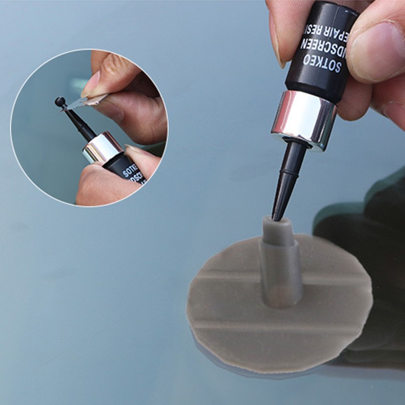 Windshield repair agent, car glass repair tool set, specialized front windshield crack repair liquid Application Scenario