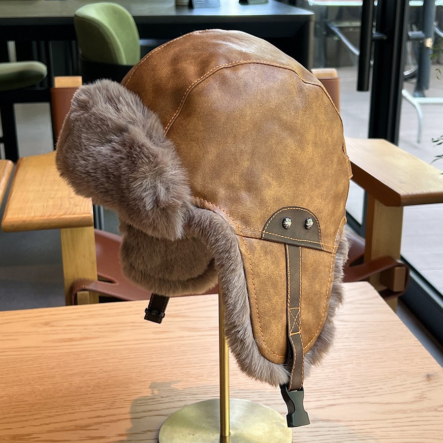 New leather windproof star Lei Feng hats for men and women, warm outdoor retro thickened Northeast flight hats