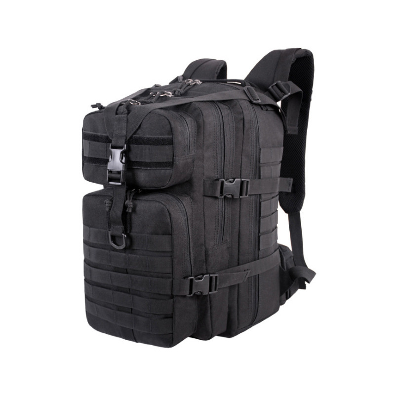 战术双肩背包实物图