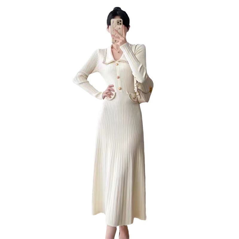 The new design of the chanel-style lapel slimming knitted dress for women in autumn and winter, with a high-waisted base and mid-length fur dress, is trendy Item Picture