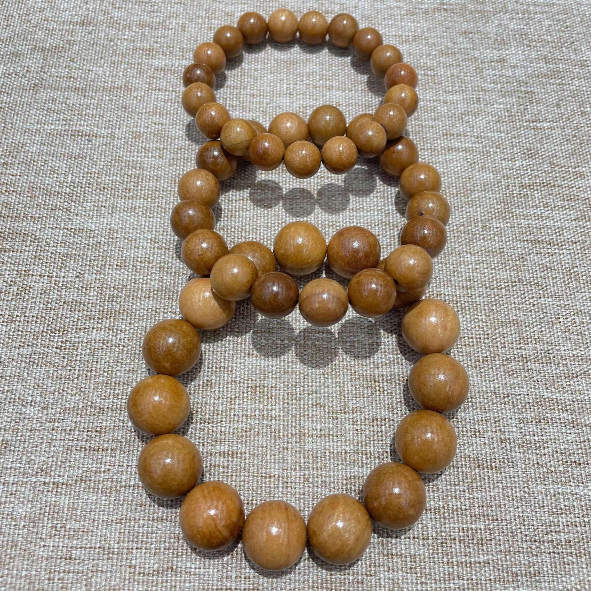 Natural peach wood bracelet, the guardian deity of the five paths of Wealth, Buddhist prayer beads and prayer beads, men's and women's Buddhist prayer beads couple bracelets as gifts