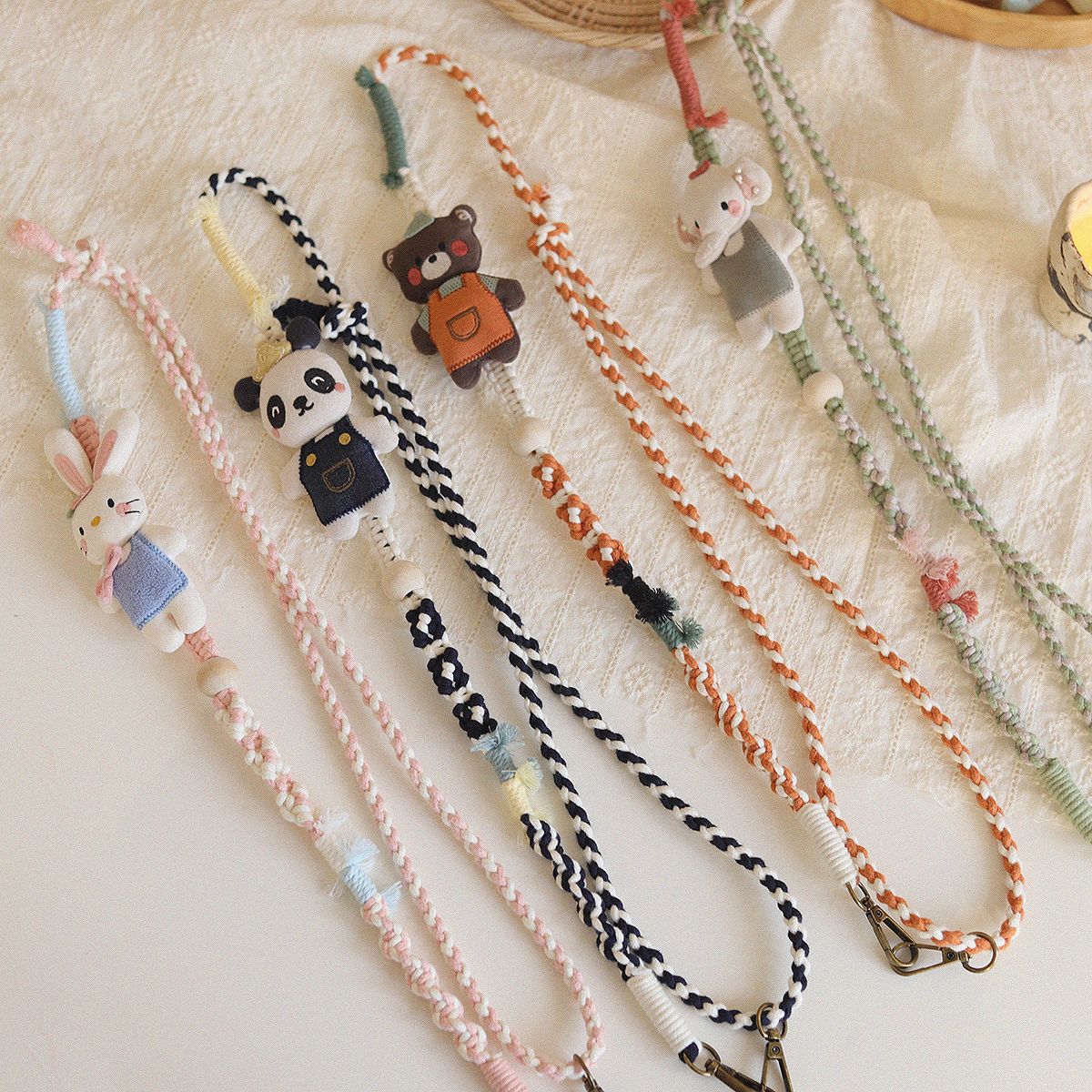 26 Original hand-woven mobile phone lanyard, cute panda doll, long crossbody lanyard, anti-loss, adjustable length shoulder strap details Picture